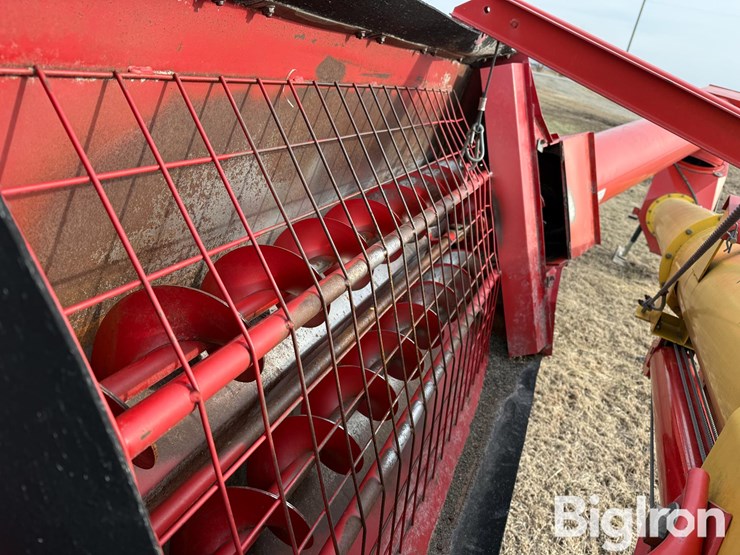 westfield-130-71-plus-auger-image-15