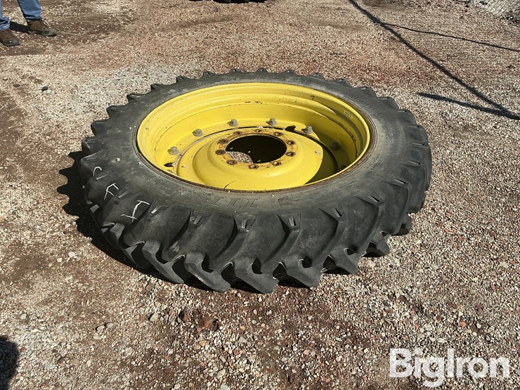 john-deere-8000-image-8