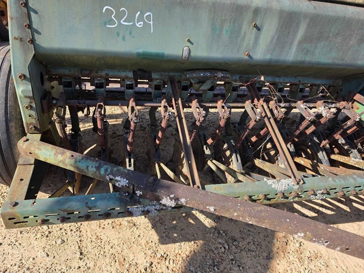 john-deere-8000-image-6