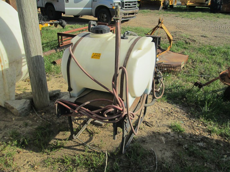 #37319-•-50gal-3pt-sprayer-image-3