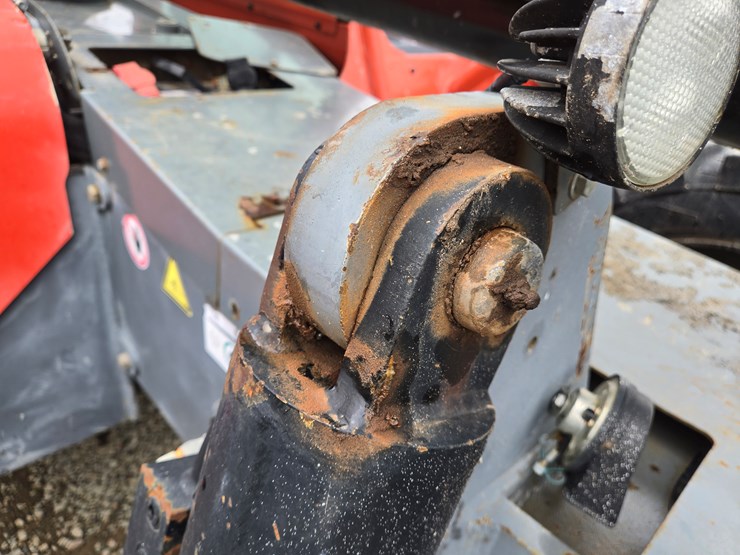 skyjack-sj1056ths-image-33