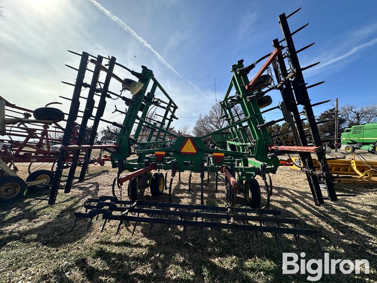 2008-john-deere-2210-image-6