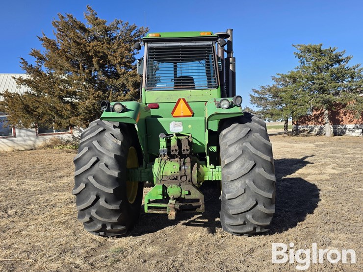 1983-john-deere-8450-image-6