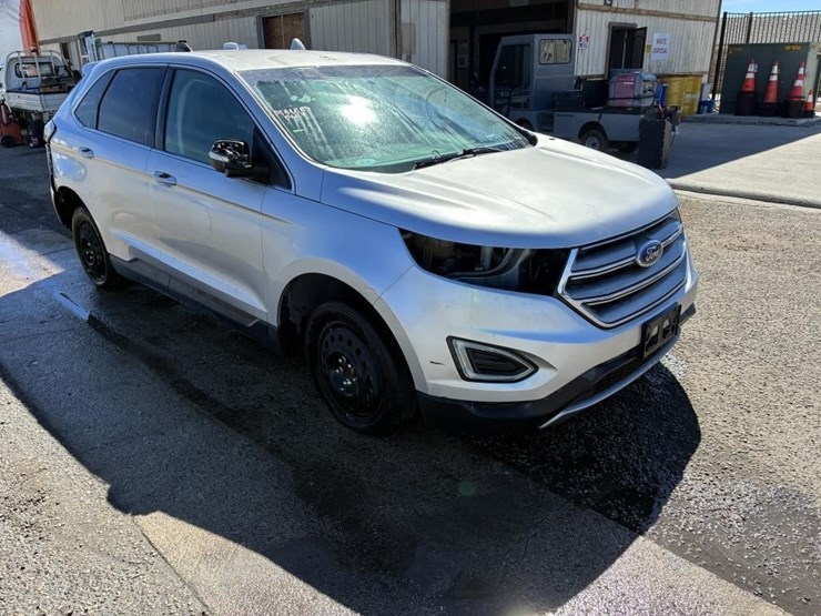 2018-ford-edge-sel-image-2