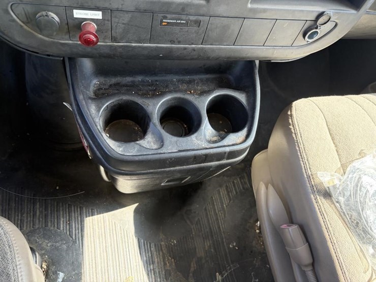 2009-chevrolet-express-1500-image-17