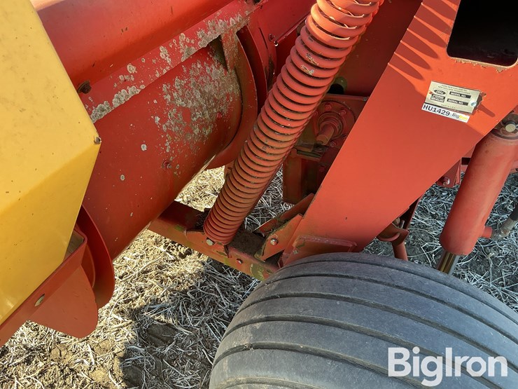 new-holland-116-image-13