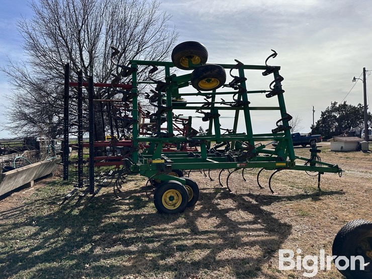 2008-john-deere-2210-image-4