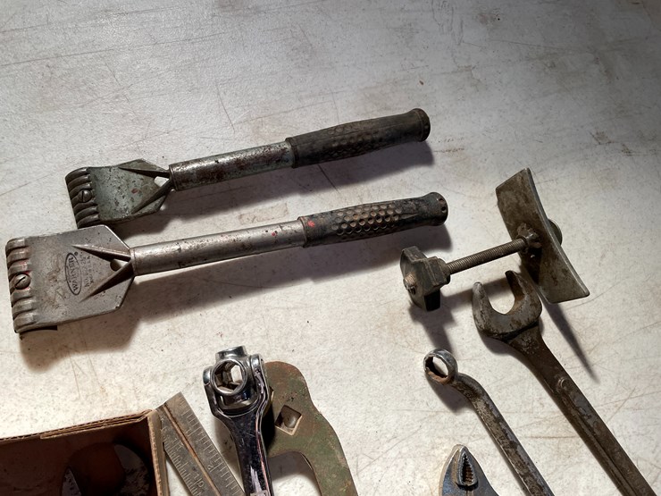 #2511-•-shop-tools-image-7