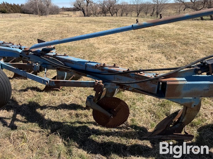 6-bottom-plow-image-16