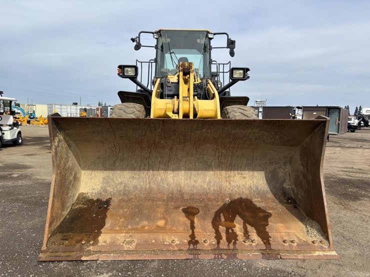 komatsu-wa380-8-image-6