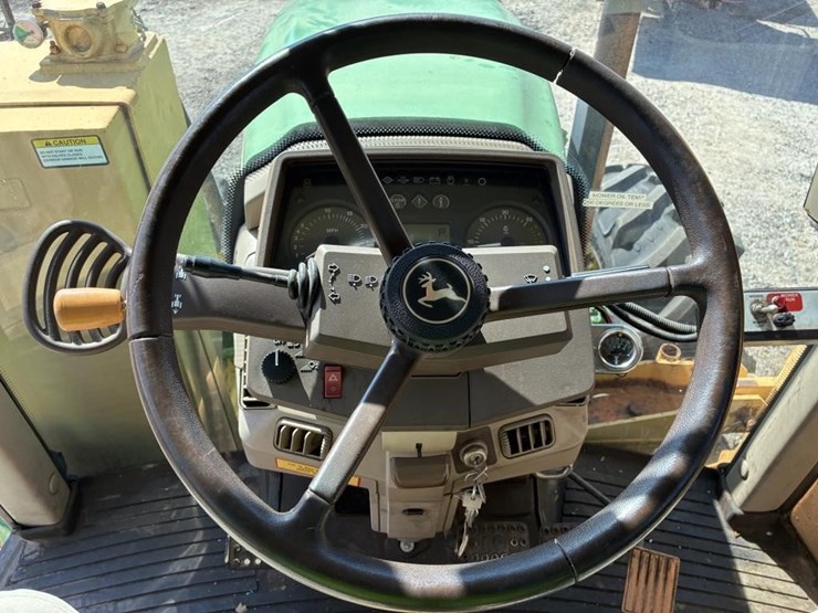 2004-john-deere-6420-image-13