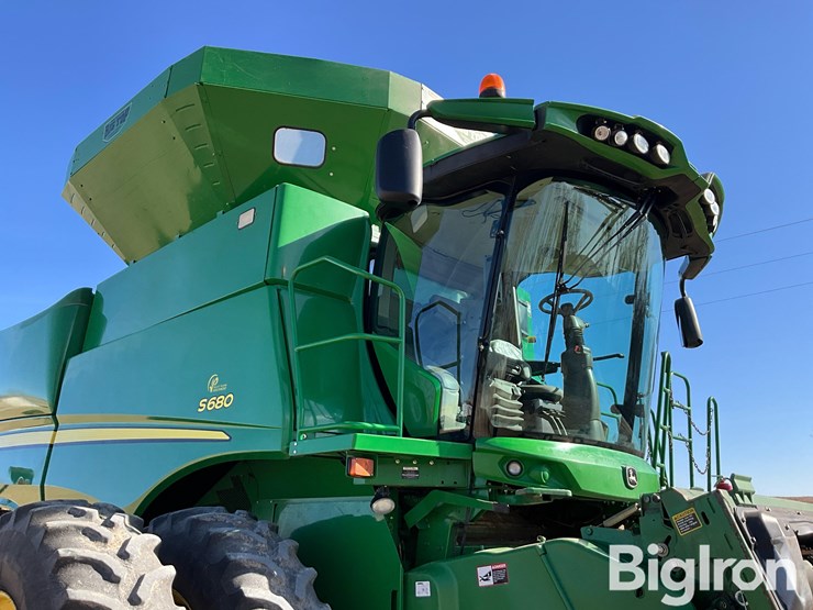 2013-john-deere-s680-image-10