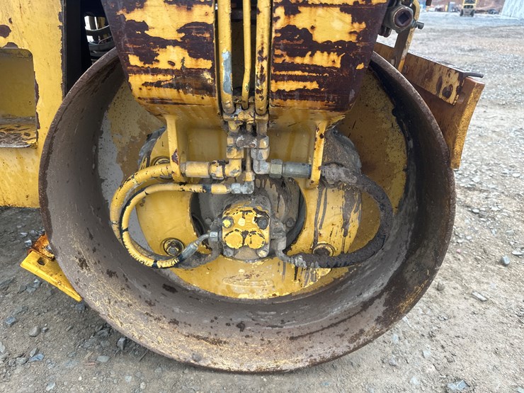 massey-ferguson-8-image-32