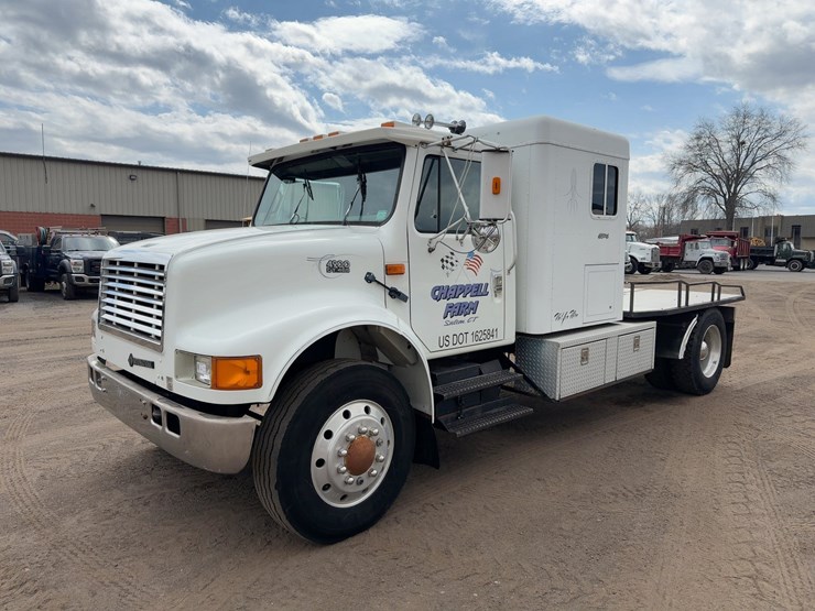 1996-international-4900-image-1