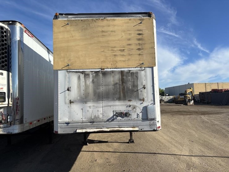 2000-utility-vs2r-image-6