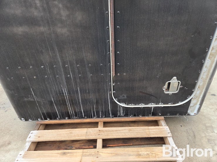 peterbilt-379-image-15