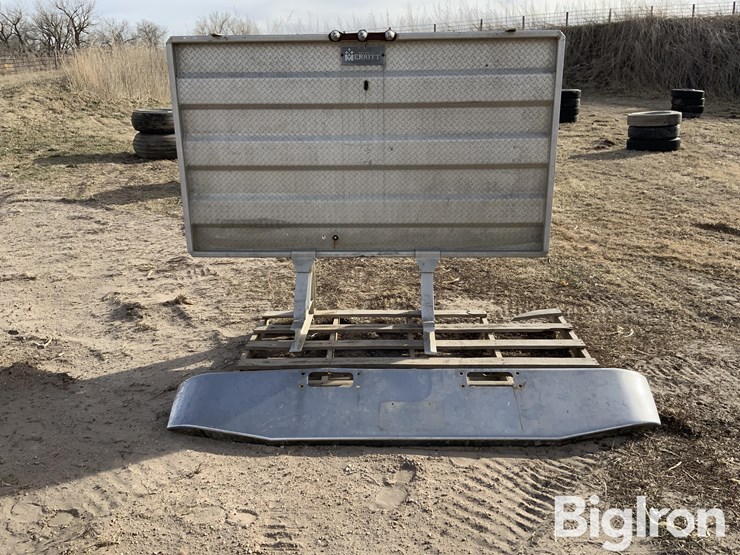 peterbilt-359-image-2