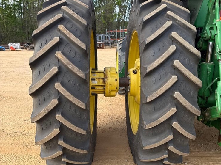 2015-john-deere-8270r-image-14