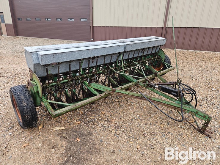 john-deere-b-image-3