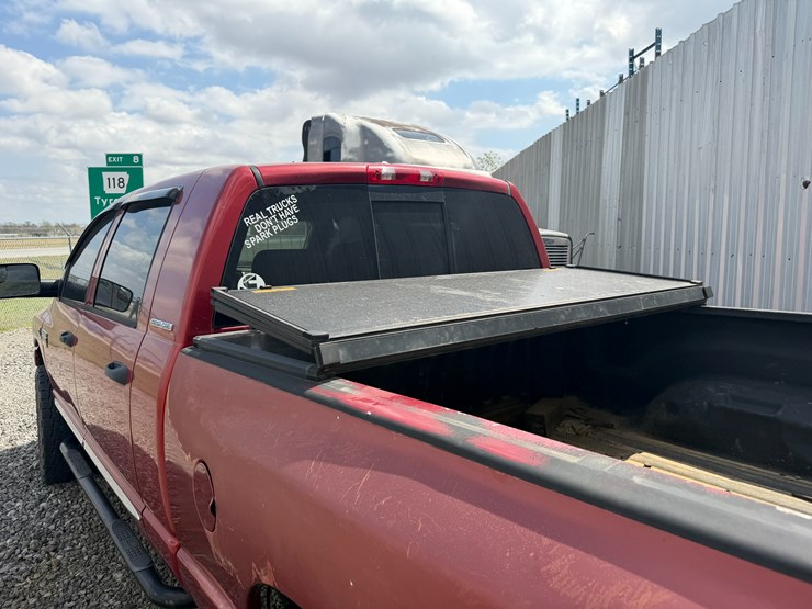 2008-dodge-2500-image-18