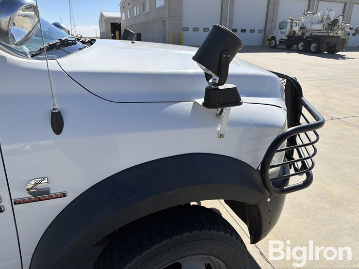 2014-ram-5500-37'-bucket-truck-image-16