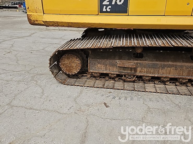 2016-komatsu-pc210-lc-11-image-18