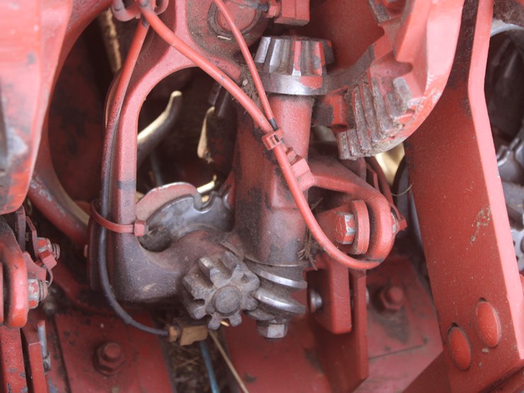 hesston-4910-image-57