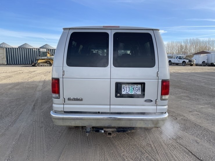 2006-ford-e350-xl-sd-image-4