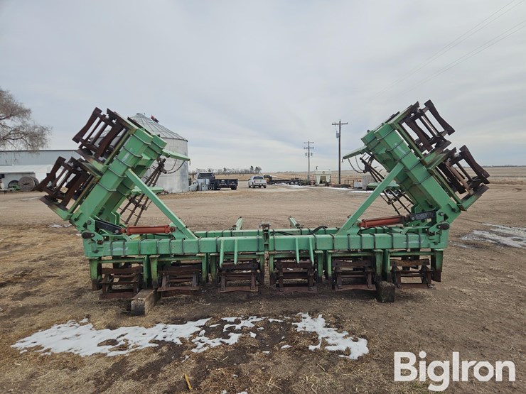 besler-71030-image-2