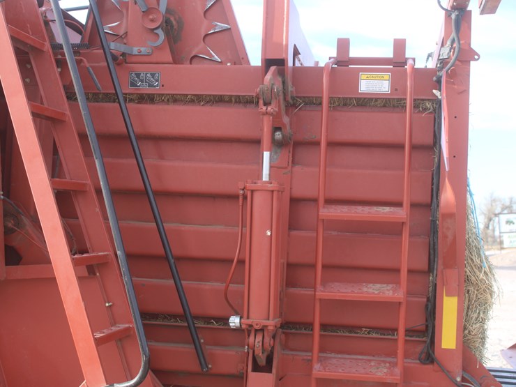 hesston-4910-image-49