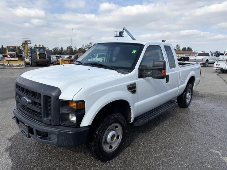 2008-ford-f250-image-1