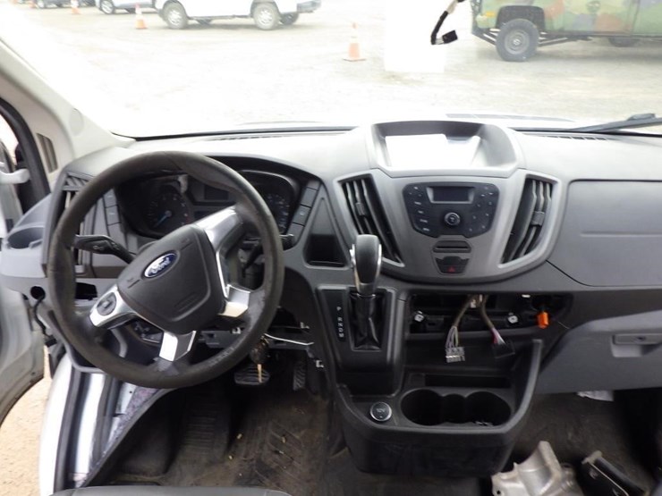 2018-ford-transit-image-9