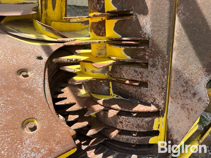 john-deere-688-image-10