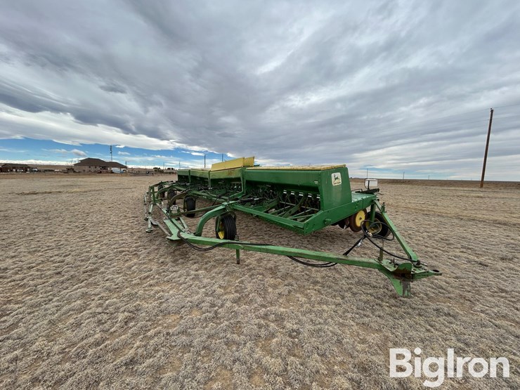 john-deere-9300-image-1