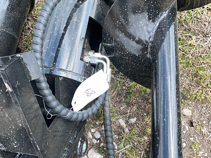 mini-excavator-auger-with-2-bits-image-2