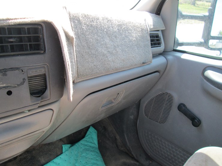 1999-ford-f350-image-31