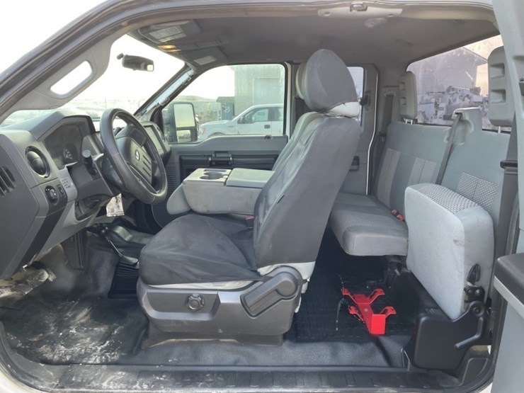 2013-ford-f250-sd-image-14