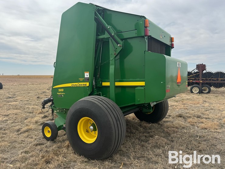 2013-john-deere-569-image-7