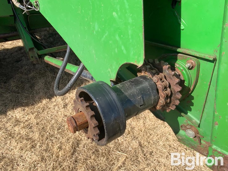 1992-john-deere-9600-image-17