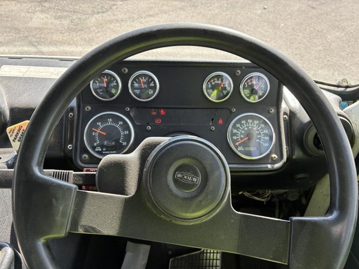 2010-autocar-xpeditor-image-12