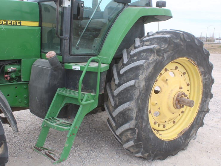 john-deere-7610-image-24