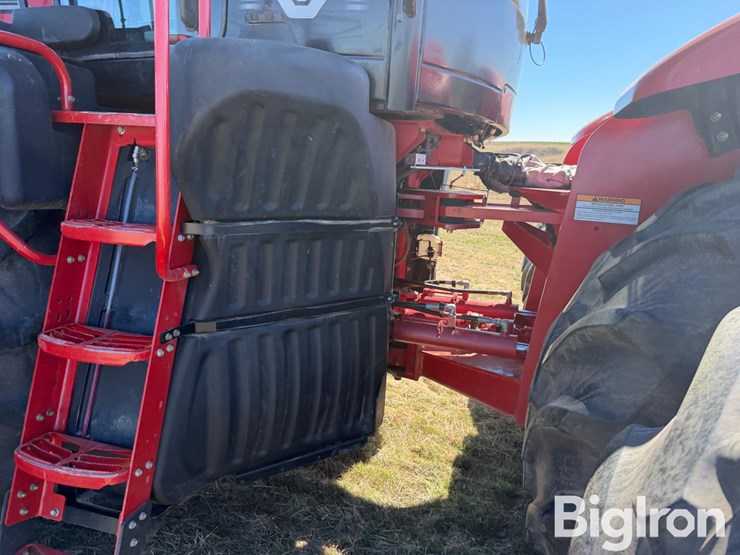 2012-versatile-375-image-10