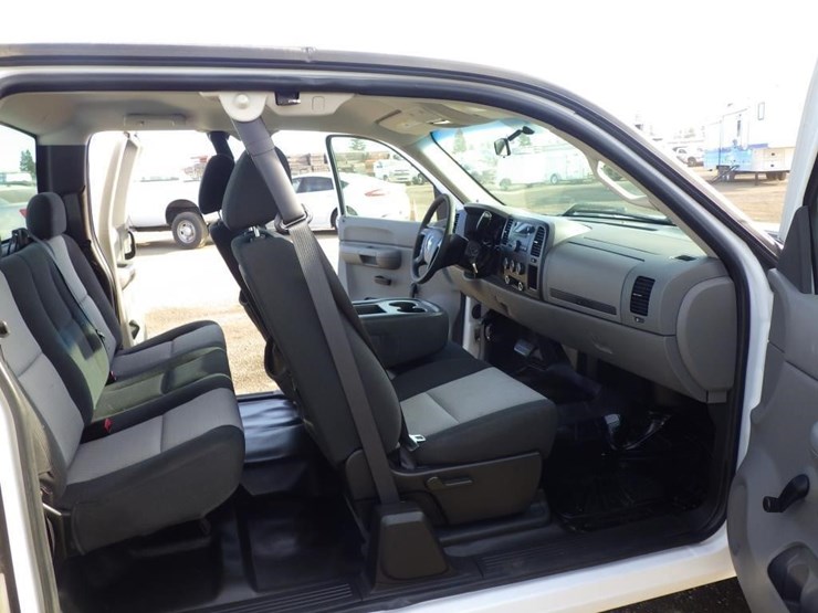 2008-chevrolet-1500-image-6