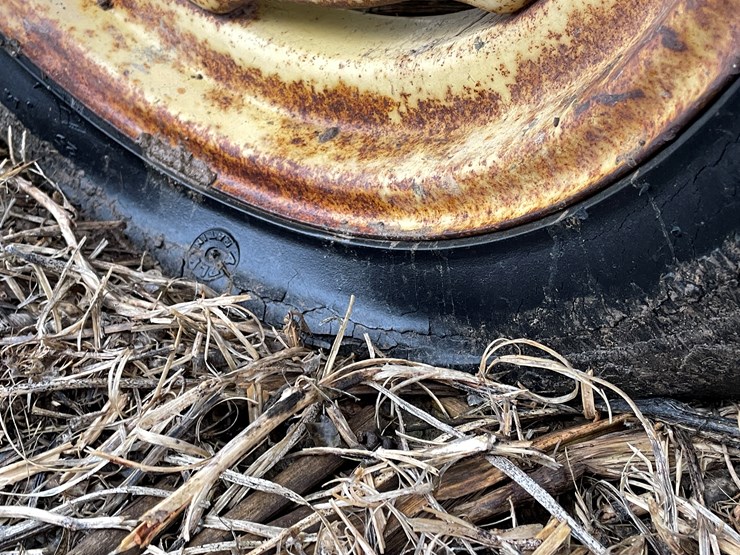 new-holland-144-image-18