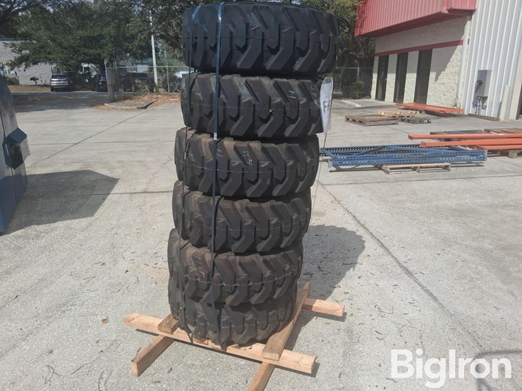 extremelift-10-16.5-tires-&-rims-image-5