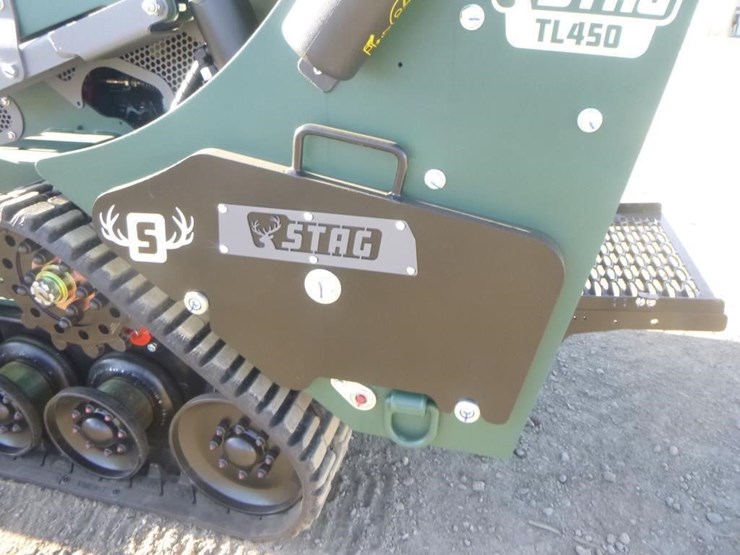 2026-kubota-d1703-image-16