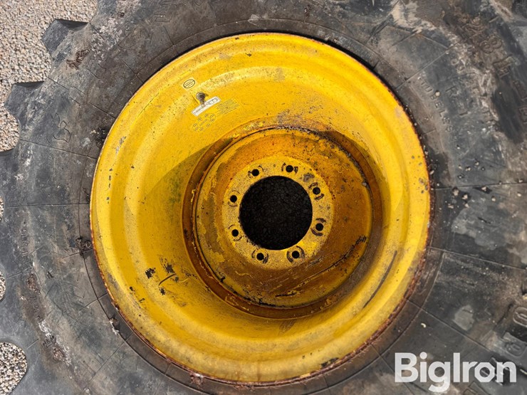 john-deere-8-image-5