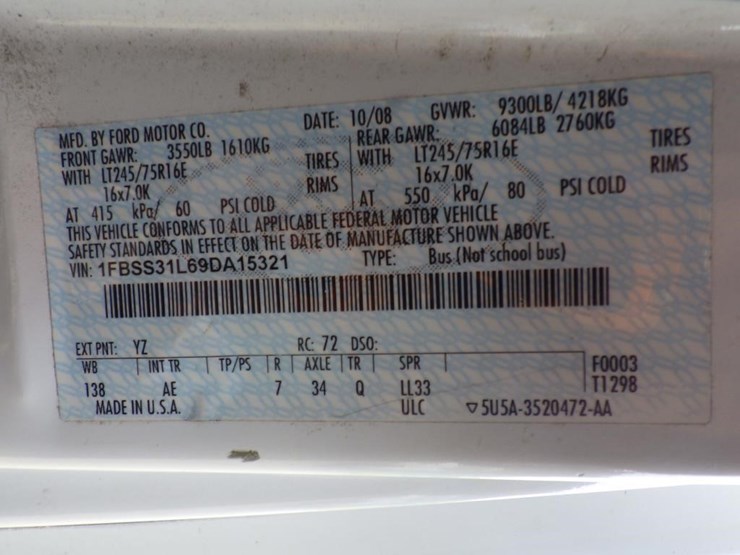 2009-ford-econoline-350-image-16