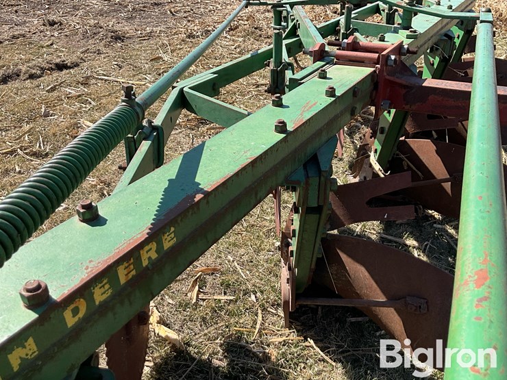 john-deere-5-image-18