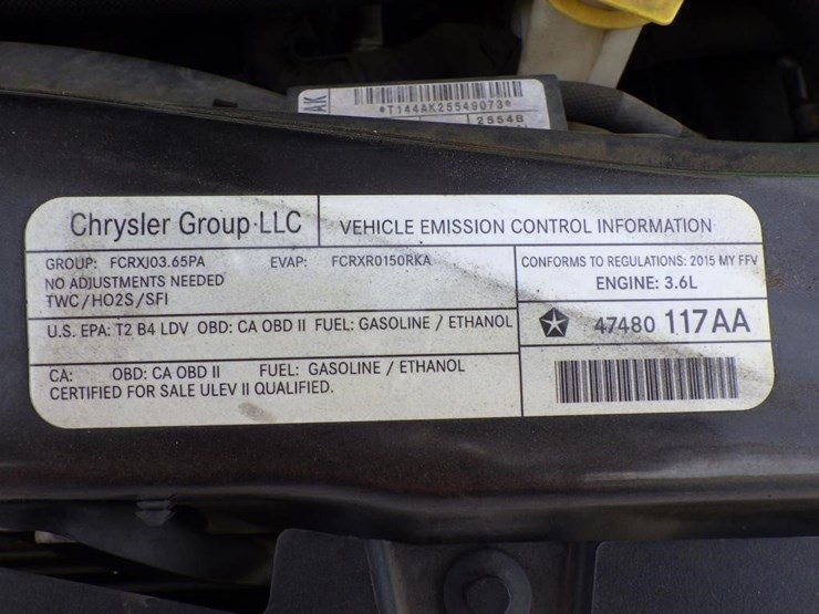 2015-dodge-grand-caravan-image-12